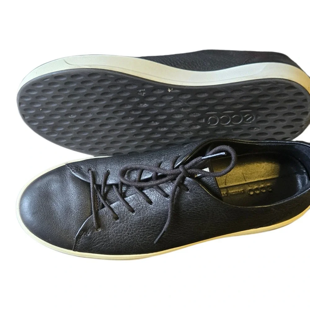 Ecco extra width
